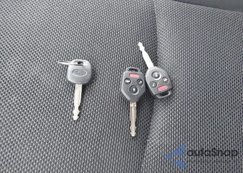 2014 Subaru Xv Crosstrek 2.0I Premium из США, поврежденный, VIN JF2GPACC5E8327770